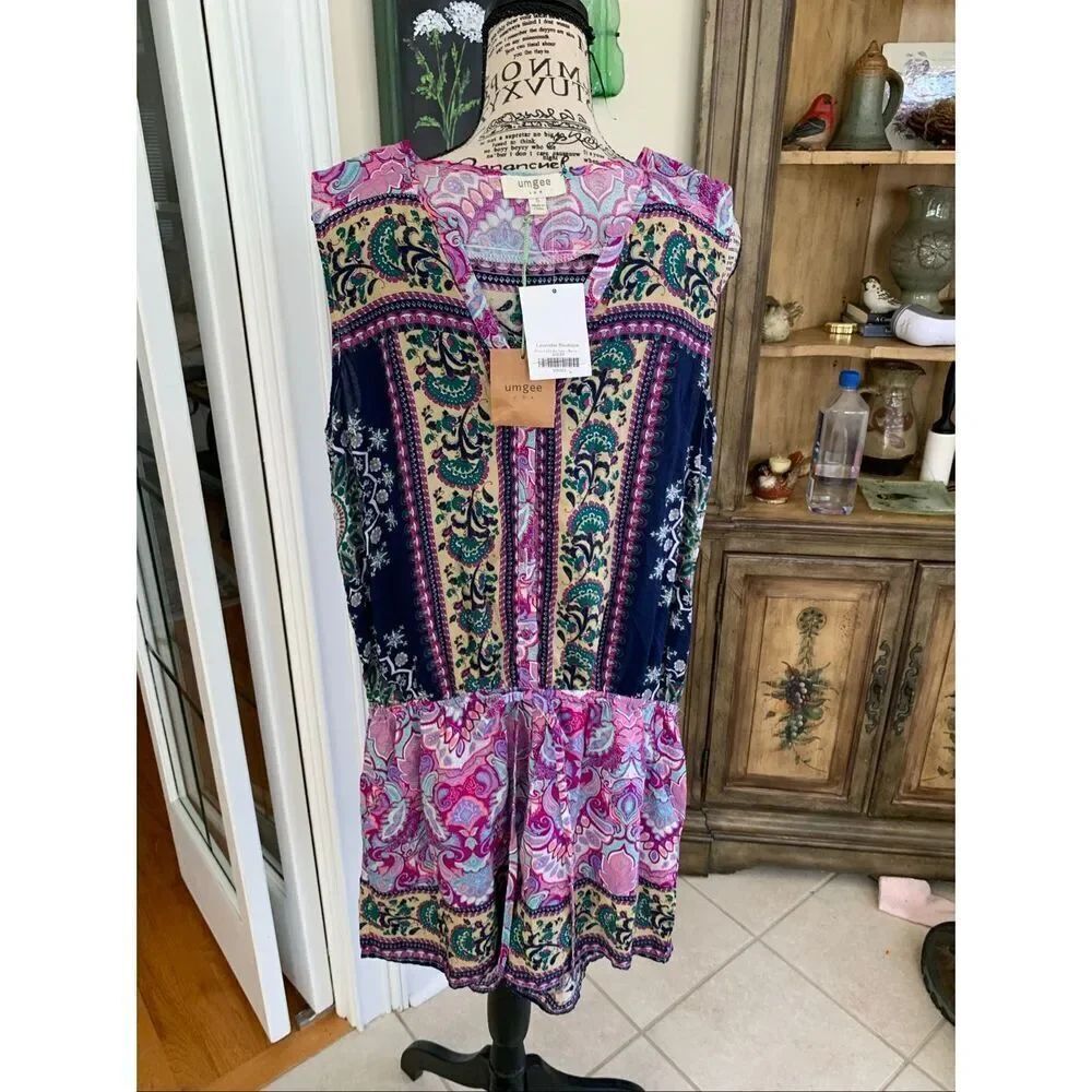 UMGEE Cotton Blend Floral Romper NWT